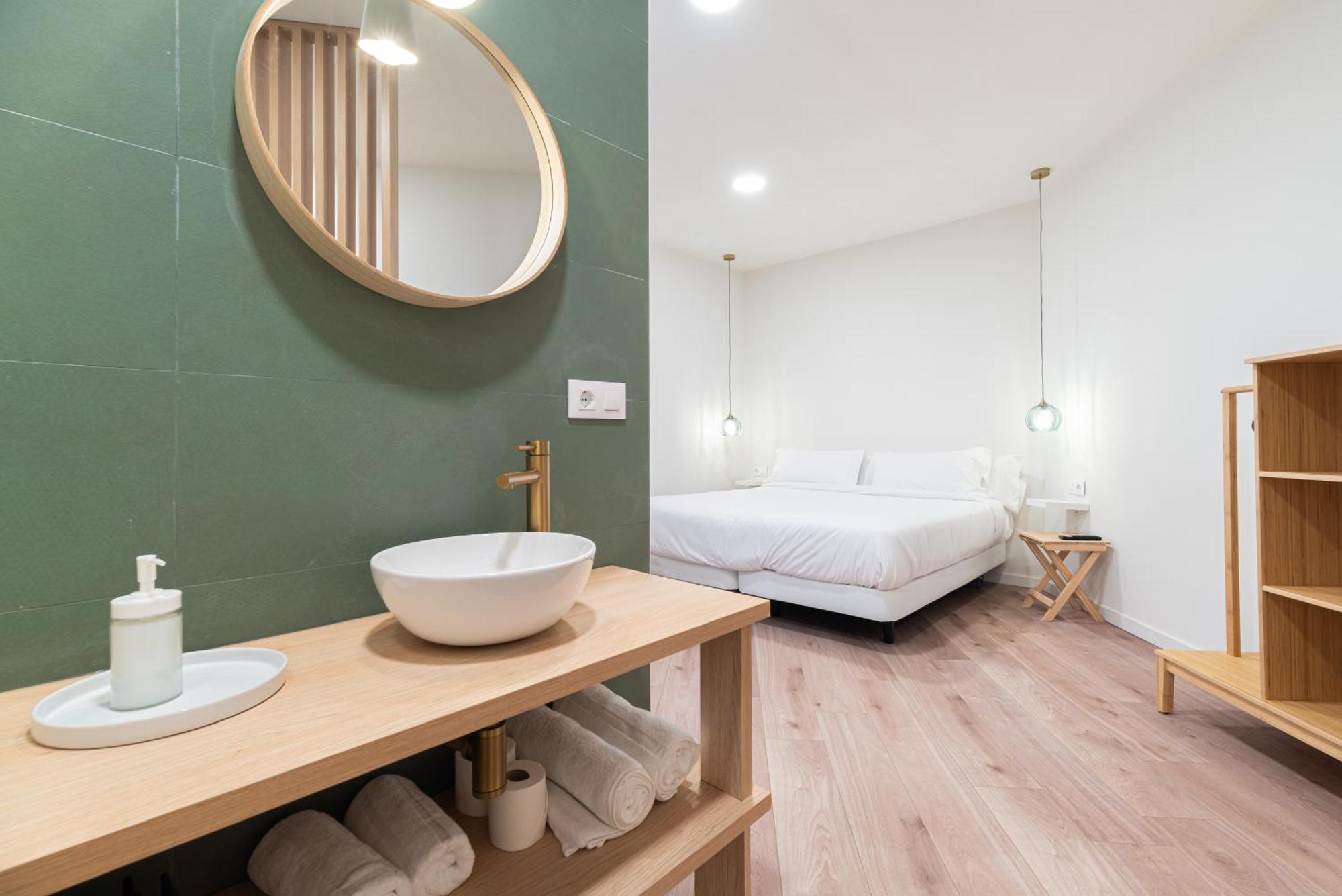 Apartamentos Turisticos Fatima, En El Centro De Vigo Exterior foto